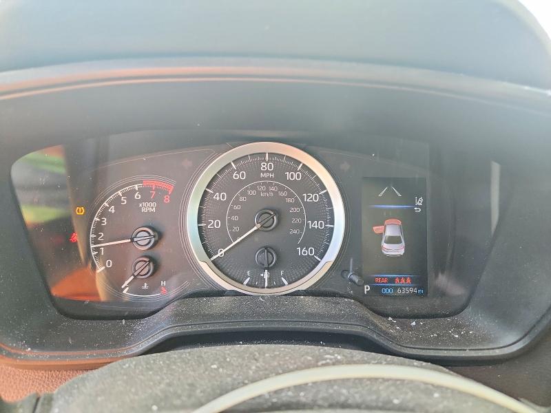 53620876 :رقم المزاد ، 5YFEPMAE8NP331604 vin ، 2022 Toyota Corolla مزاد بيع
