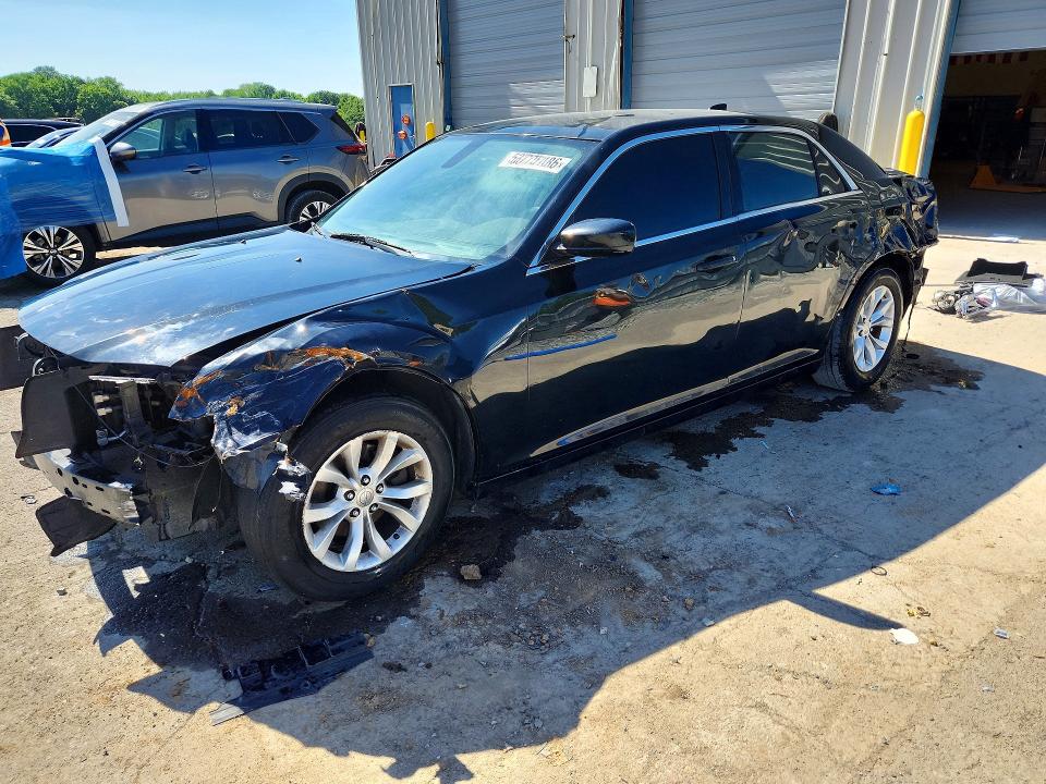 2015 Chrysler 300 მანქანა იყიდება აუქციონზე, vin: 2C3CCAAG3FH930294, აუქციონის ნომერი: 53775186
