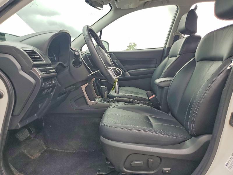 52653466 :رقم المزاد ، JF2SJGWC2JH400680 vin ، 2018 Subaru Forester مزاد بيع