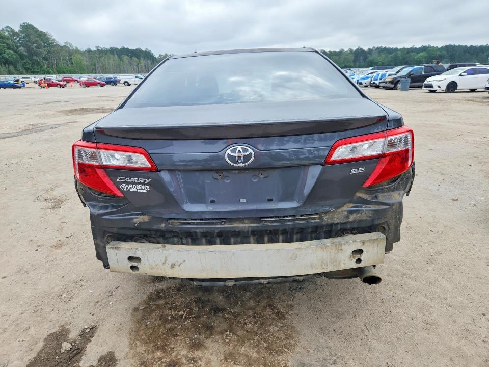 51813256 :رقم المزاد ، 4T1BF1FK4CU065464 vin ، 2012 Toyota Camry مزاد بيع