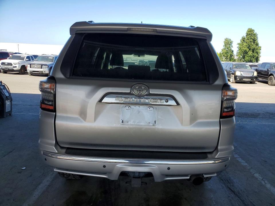 2011 Toyota 4runner მანქანა იყიდება აუქციონზე, vin: JTEBU5JR0B5035405, აუქციონის ნომერი: 54172946
