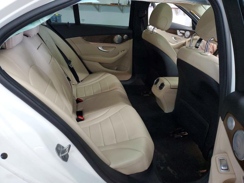 Продажа на аукционе авто 2017 Mercedes-benz C, vin: 55SWF4KB0HU199562, номер лота: 53908256