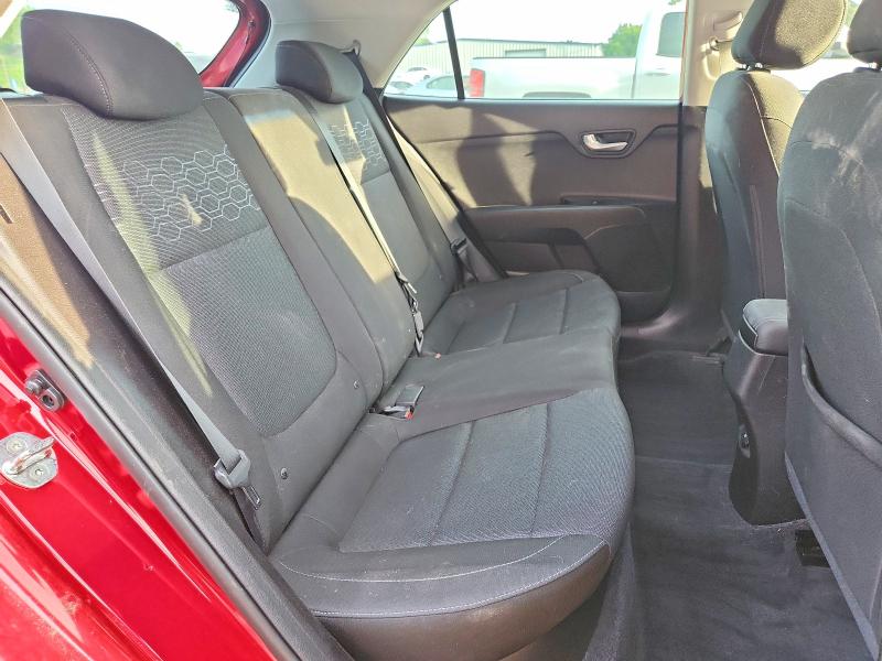 2018 Kia Rio მანქანა იყიდება აუქციონზე, vin: 3KPA35AB4JE049929, აუქციონის ნომერი: 52470146