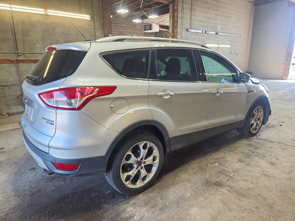53553546 :رقم المزاد ، 1FMCU9J92EUE48996 vin ، 2014 Ford Escape مزاد بيع