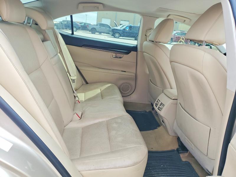 52085206 :رقم المزاد ، JTHBK1GG0E2138384 vin ، 2014 Lexus Es مزاد بيع