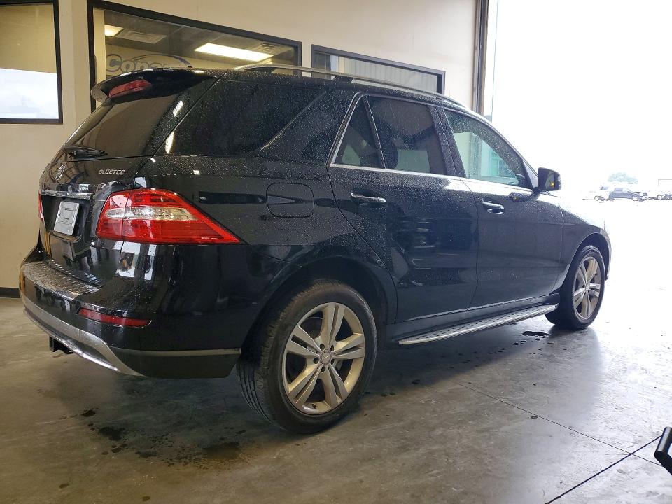 Продажа на аукционе авто 2015 Mercedes-benz Ml, vin: 4JGDA0EB9FA497850, номер лота: 54840956