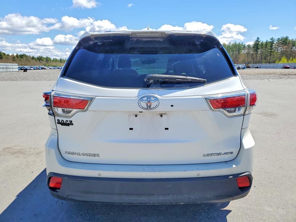 52951036 :رقم المزاد ، 5TDDKRFH1FS146765 vin ، 2015 Toyota Highlander مزاد بيع