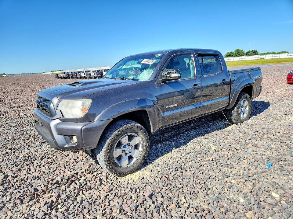 Продажа на аукционе авто 2015 Toyota Tacoma, vin: 3TMLU4EN4FM194602, номер лота: 53442026