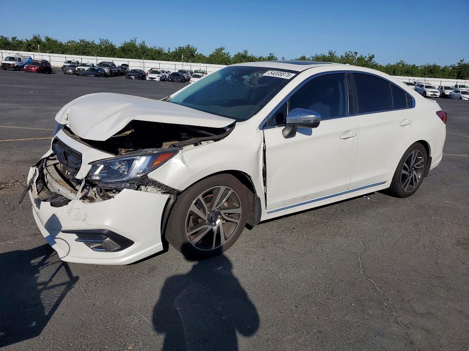 54008876 :رقم المزاد ، 4S3BNAS68K3005417 vin ، 2019 Subaru Legacy مزاد بيع