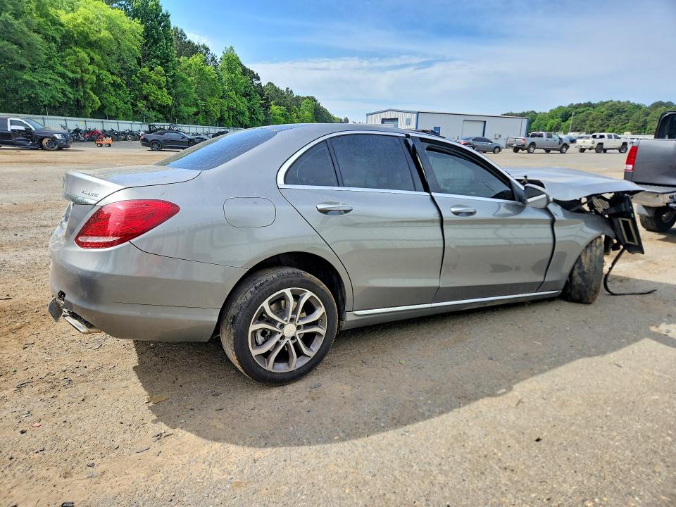 2015 Mercedes-benz C მანქანა იყიდება აუქციონზე, vin: 55SWF4KB0FU033619, აუქციონის ნომერი: 52782406