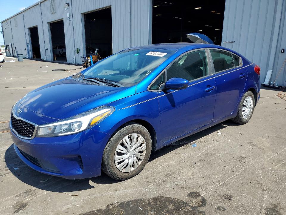 54103136 :رقم المزاد ، 3KPFL4A7XJE196509 vin ، 2018 Kia Forte مزاد بيع