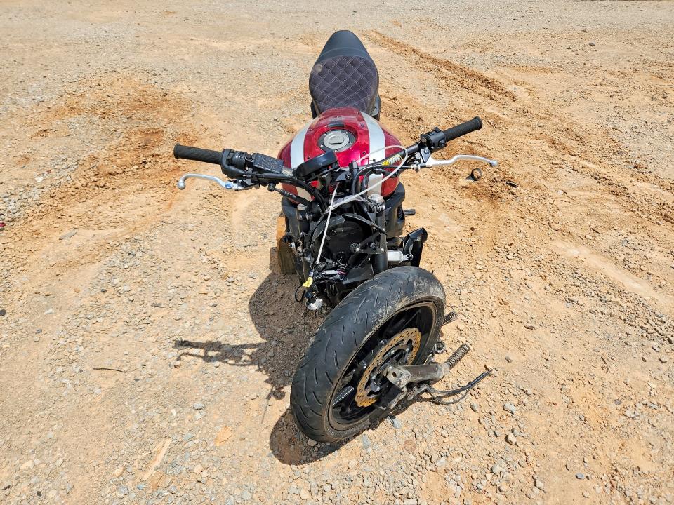 2018 Yamaha Xsr700 მანქანა იყიდება აუქციონზე, vin: JYARM21E2JA000137, აუქციონის ნომერი: 55427066