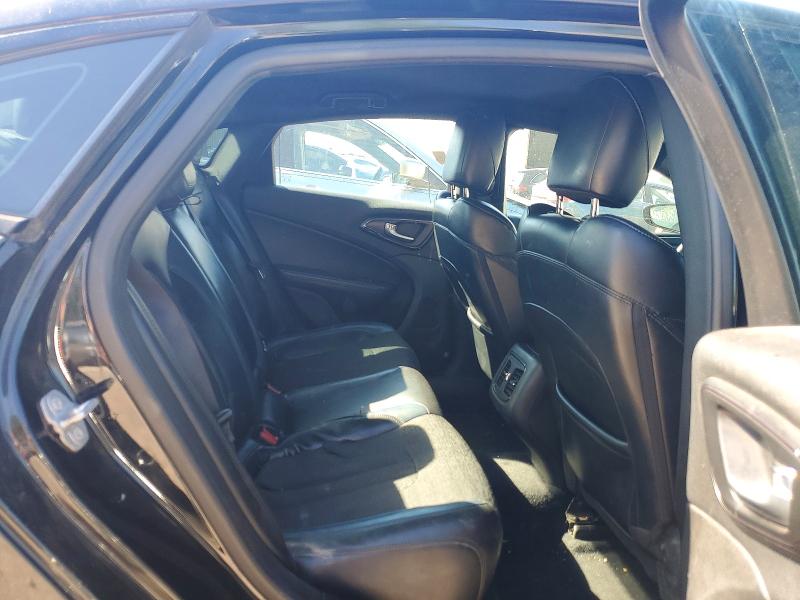 54707506 :رقم المزاد ، 1C3CCCBB4FN674219 vin ، 2015 Chrysler 200 مزاد بيع