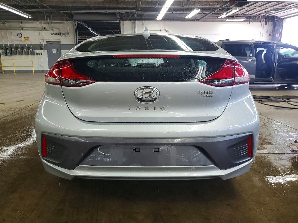 Продажа на аукционе авто 2021 Hyundai Ioniq, vin: KMHC65LC6MU257933, номер лота: 52817236