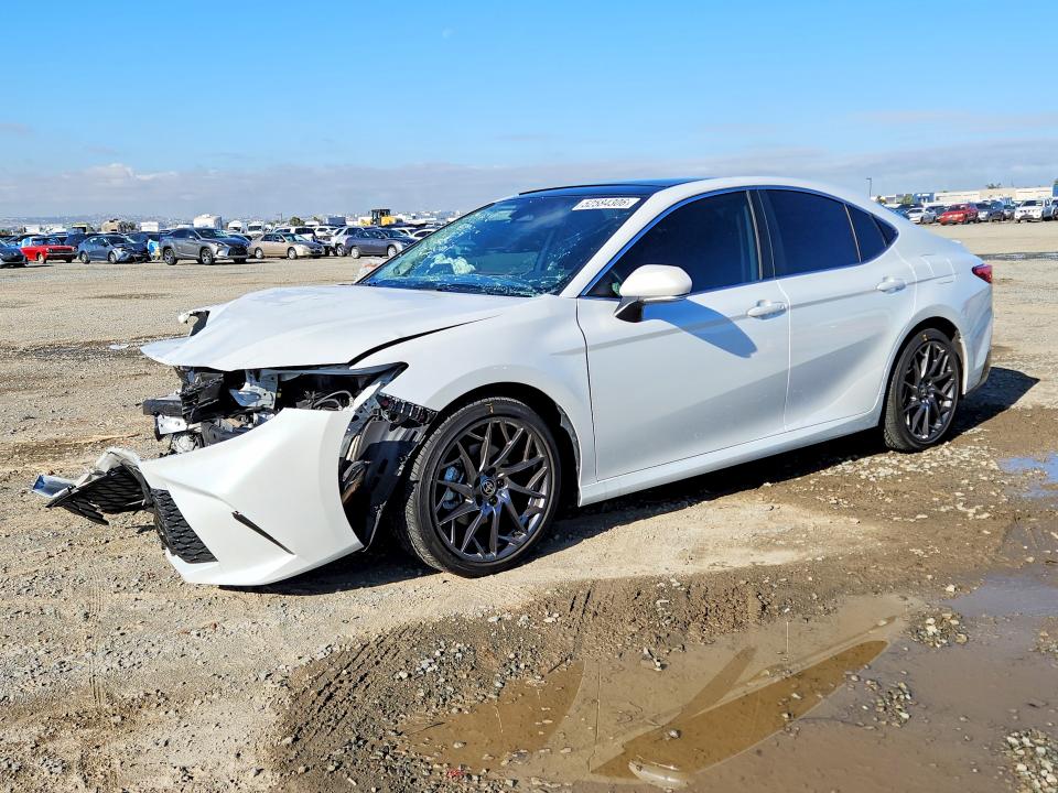 52584306 :رقم المزاد ، 4T1DAACK6SU586180 vin ، 2025 Toyota Camry مزاد بيع