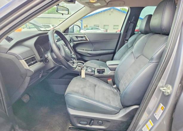 2023 Mitsubishi Outlander მანქანა იყიდება აუქციონზე, vin: JA4J4UA87PZ025188, აუქციონის ნომერი: 52814596