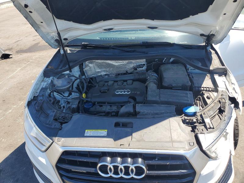 2018 Audi Q3 მანქანა იყიდება აუქციონზე, vin: WA1ECCFS1JR002807, აუქციონის ნომერი: 52440416