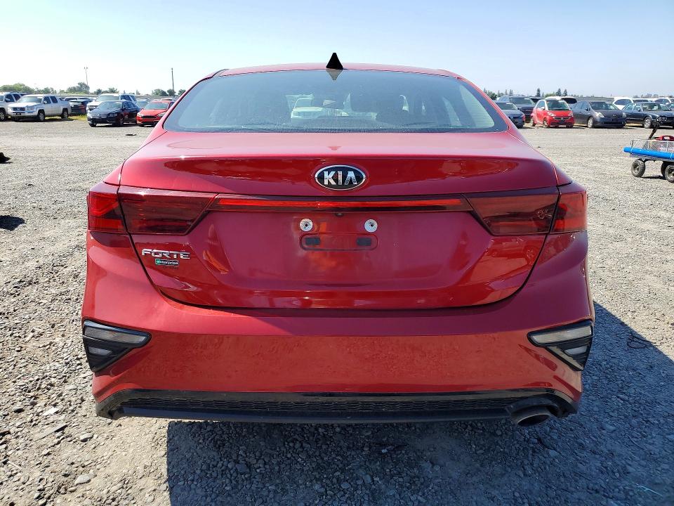 Продажа на аукционе авто 2021 Kia Forte, vin: 3KPF24AD9ME271391, номер лота: 52810606