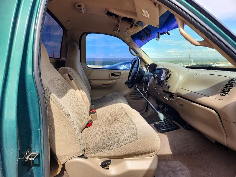 54655506 :رقم المزاد ، 1FTZF1720YKA44549 vin ، 2000 Ford F150 مزاد بيع