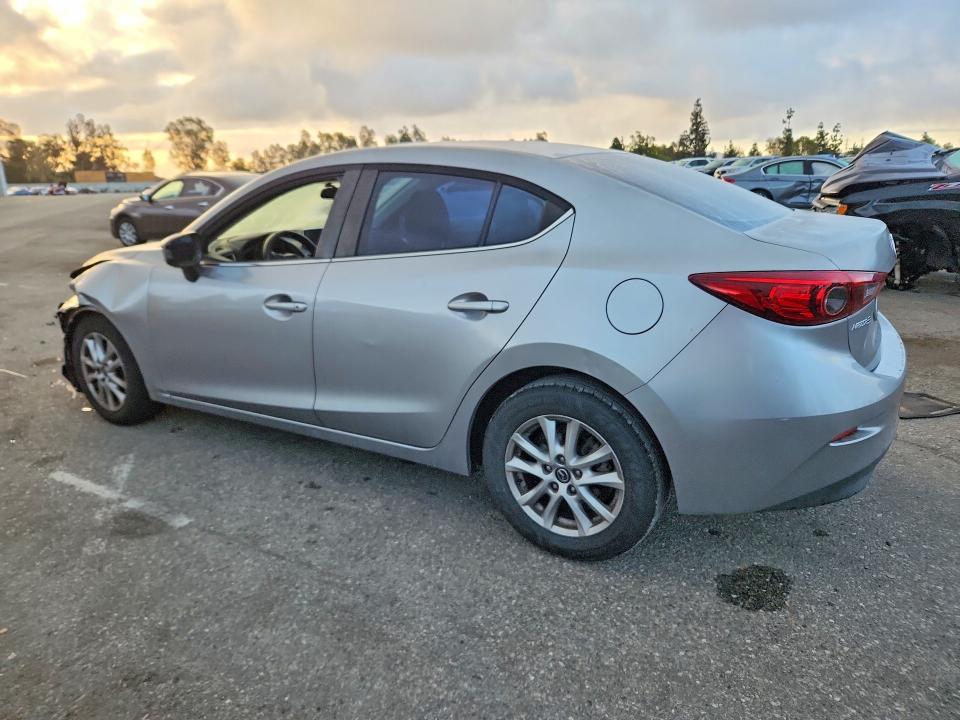 54623336 :رقم المزاد ، JM1BM1U75G1319716 vin ، 2016 Mazda 3 مزاد بيع