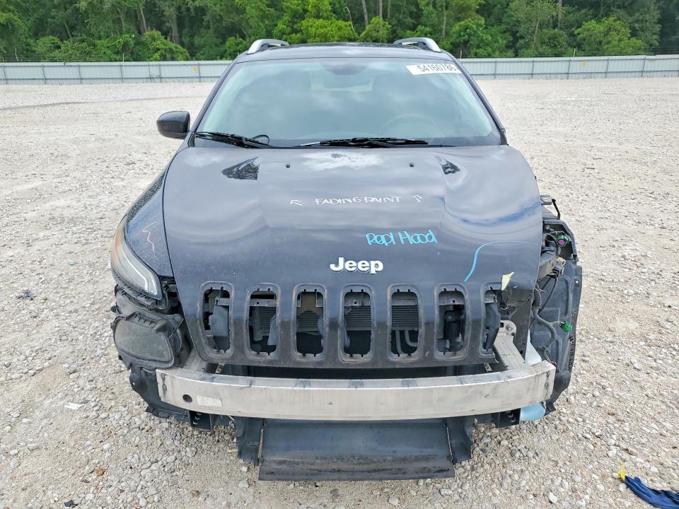 Auction sale of the 2015 Jeep Cherokee, vin: 1C4PJLCB1FW677476, lot number: 54160786