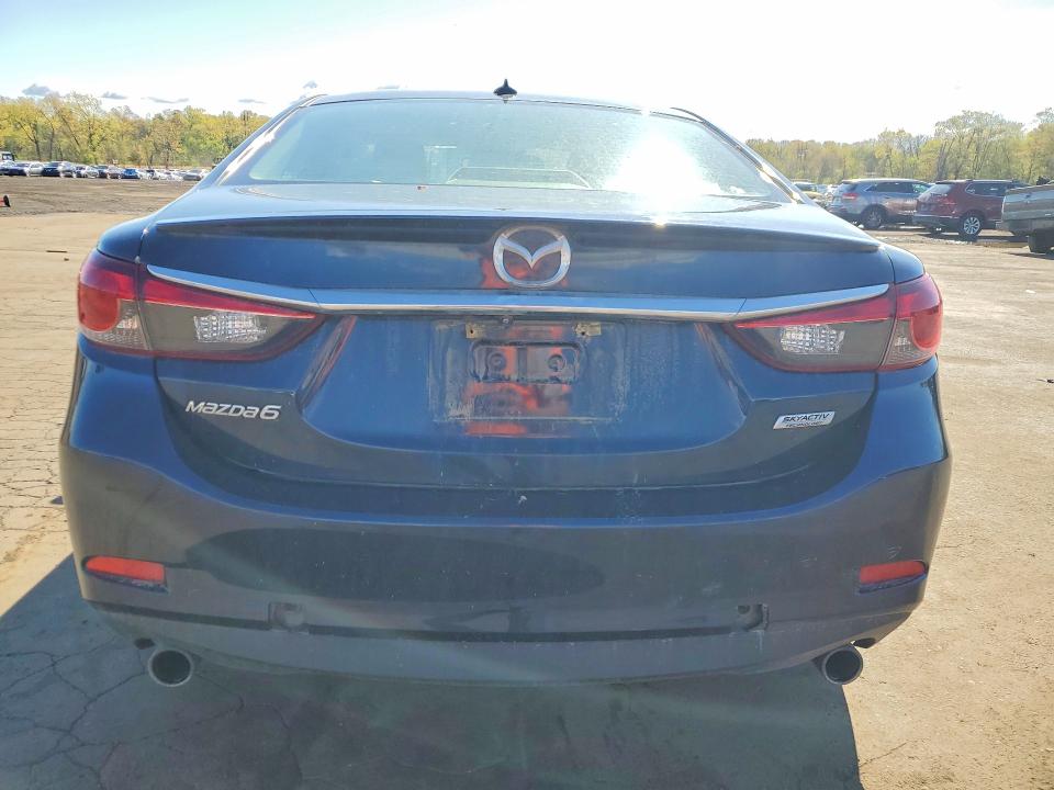 51689206 :رقم المزاد ، JM1GJ1W59F1213178 vin ، 2015 Mazda 6 مزاد بيع