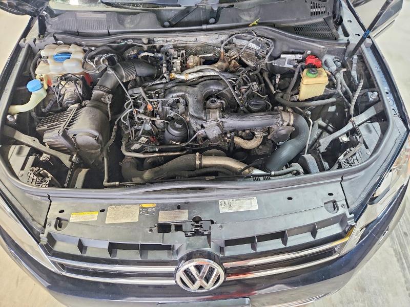 54814536 :رقم المزاد ، WVGEP9BPXED013575 vin ، 2014 Volkswagen Touareg مزاد بيع