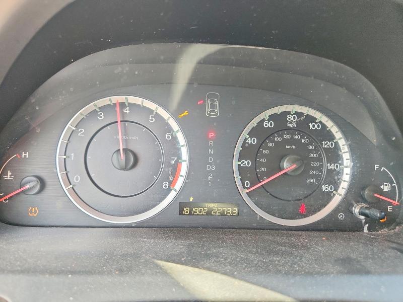53570856 :رقم المزاد ، 1HGCS1B30BA008862 vin ، 2011 Honda Accord مزاد بيع