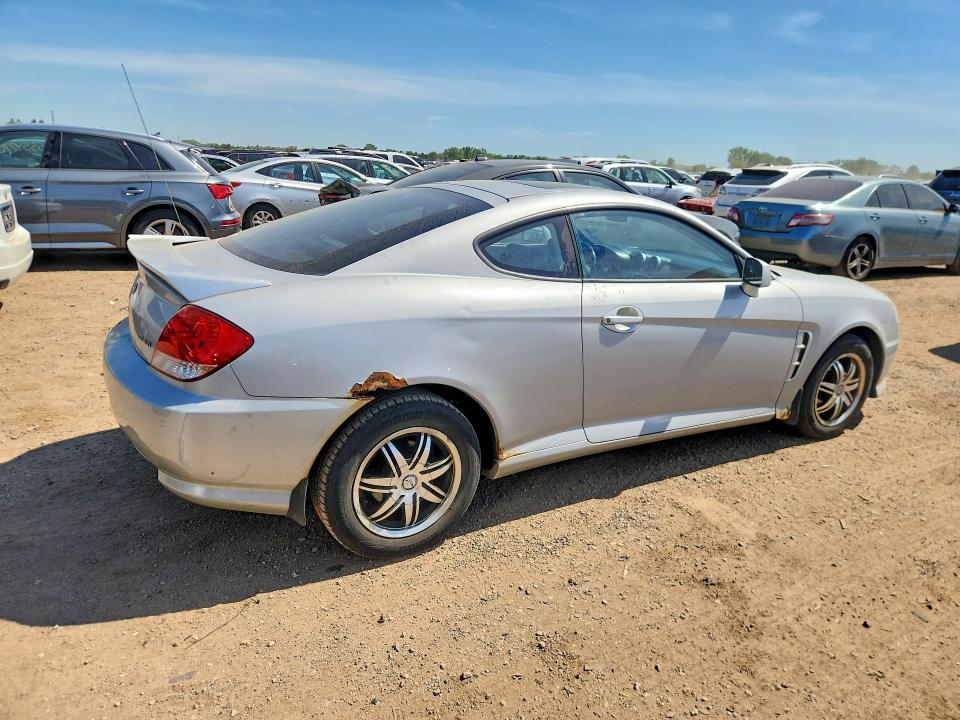 2006 Hyundai Tiburon მანქანა იყიდება აუქციონზე, vin: KMHHN65F06U201981, აუქციონის ნომერი: 54673616