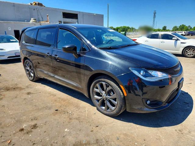 52020466 :رقم المزاد ، 2C4RC1FG0LR245979 vin ، 2020 Chrysler Pacifica مزاد بيع