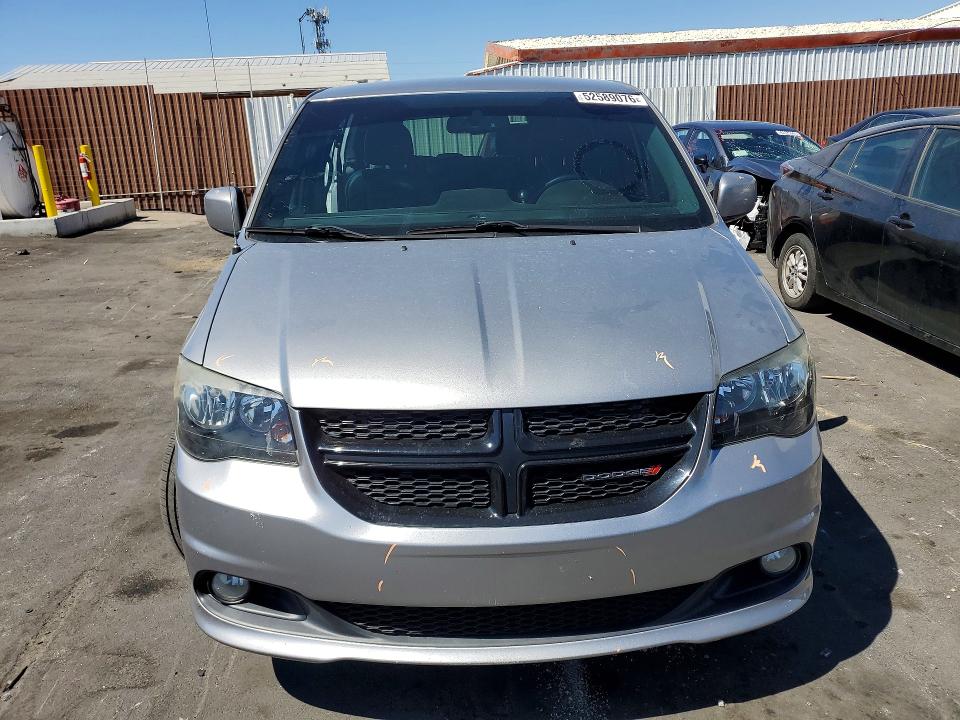 52589076 :رقم المزاد ، 2C4RDGCG8GR278528 vin ، 2016 Dodge Grand Caravan مزاد بيع