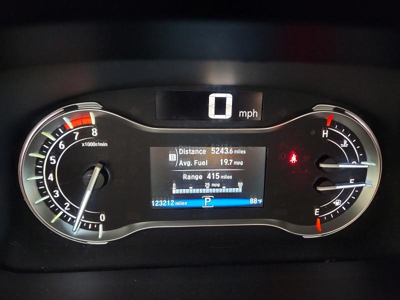 55098306 :رقم المزاد ، 5FNYF6H07GB103968 vin ، 2016 Honda Pilot مزاد بيع