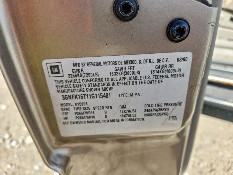 2001 Chevrolet Suburban მანქანა იყიდება აუქციონზე, vin: 3GNFK16T11G115481, აუქციონის ნომერი: 53890096