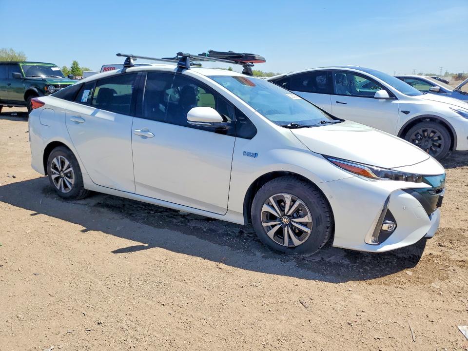 53283986 :رقم المزاد ، JTDKARFP4J3088694 vin ، 2018 Toyota Prius Prime مزاد بيع