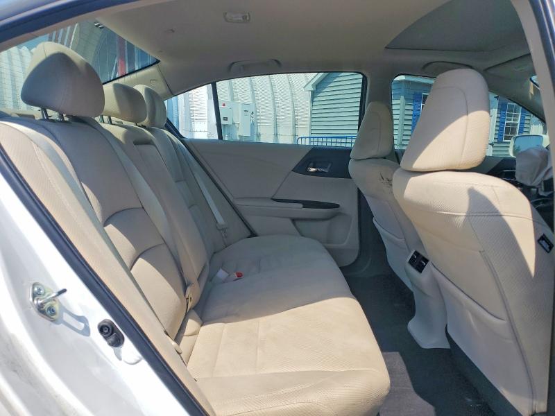 53567236 :رقم المزاد ، 1HGCR2F71HA020512 vin ، 2017 Honda Accord مزاد بيع