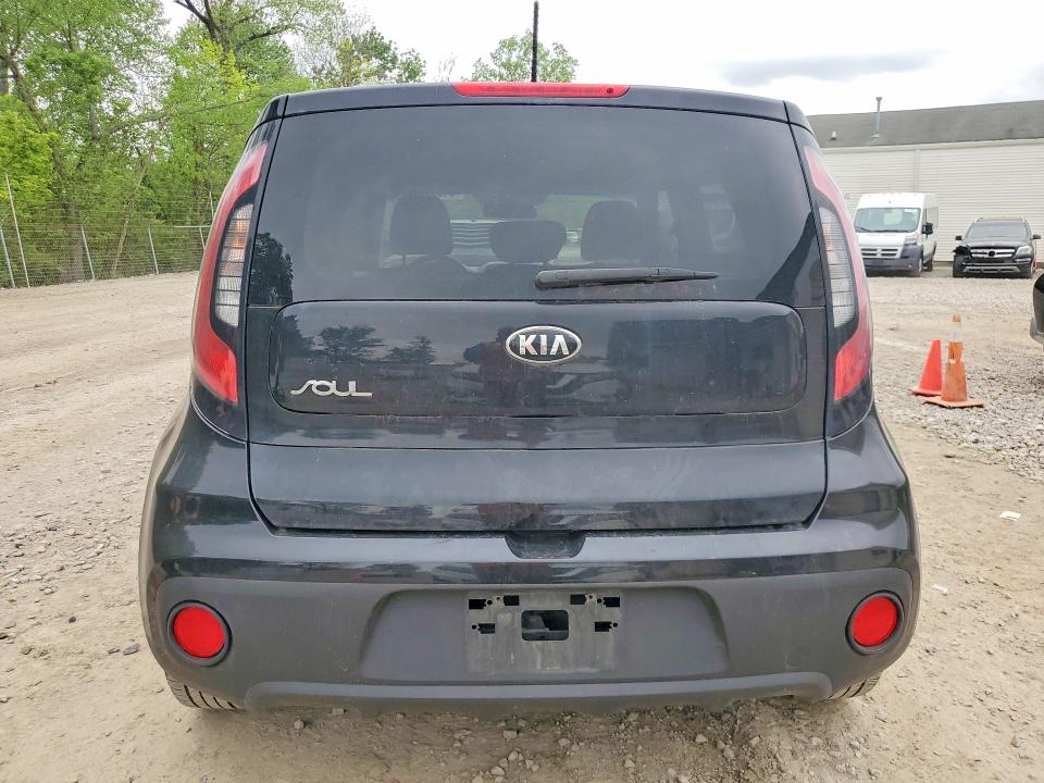 Продаж на аукціоні авто 2018 Kia Soul, vin: KNDJN2A24J7531843, номер лоту: 54831566
