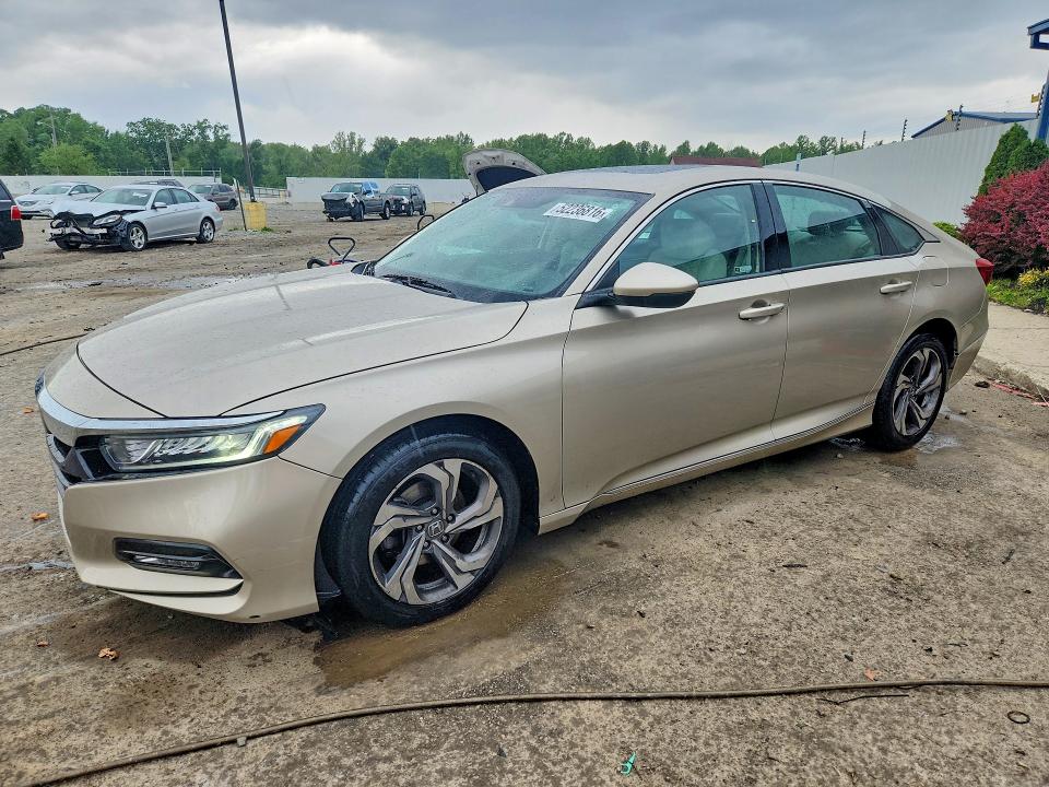 Продаж на аукціоні авто 2018 Honda Accord, vin: 1HGCV1F63JA130898, номер лоту: 52236816