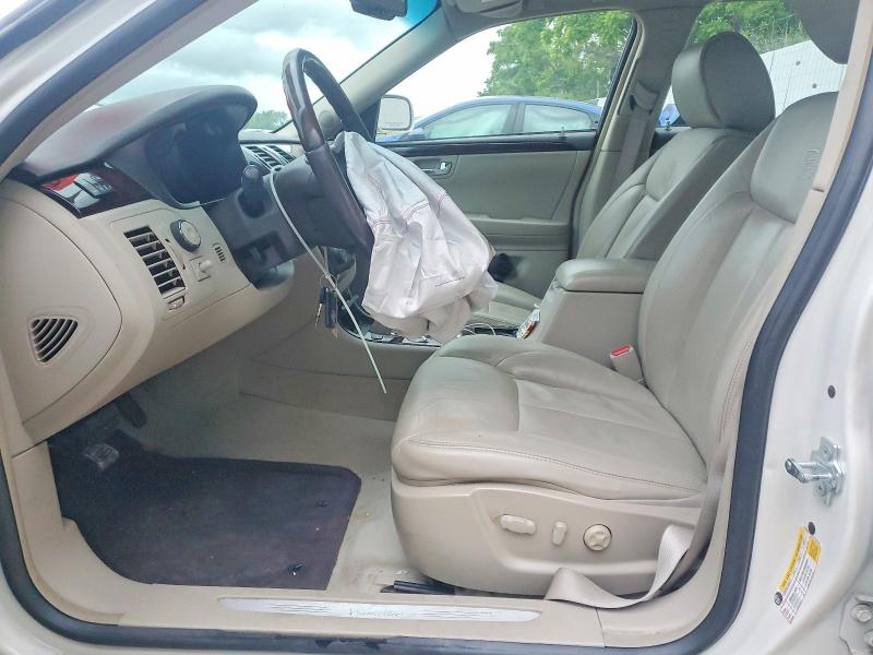 2011 Cadillac Dts მანქანა იყიდება აუქციონზე, vin: 1G6KD5E61BU131072, აუქციონის ნომერი: 53947306
