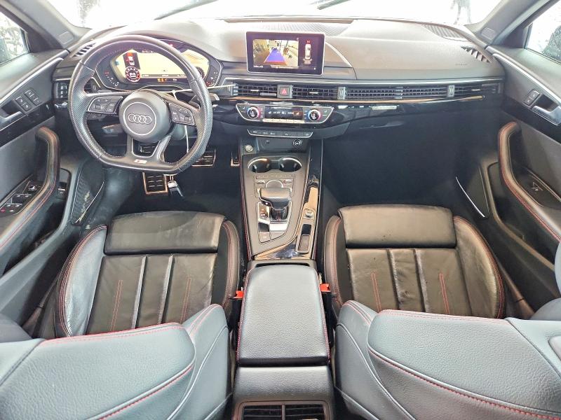 Продажа на аукционе авто 2018 Audi A4, vin: WAUENBF41JA182331, номер лота: 54708696