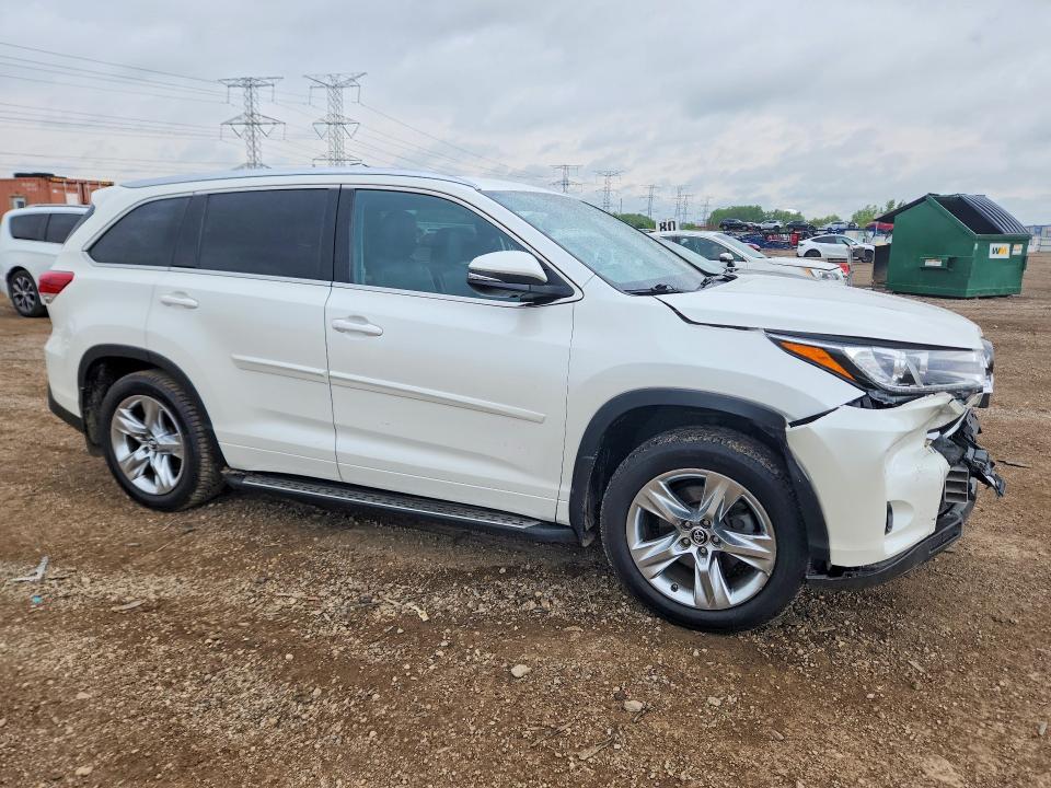 53979156 :رقم المزاد ، 5TDDZRFH3JS873832 vin ، 2018 Toyota Highlander مزاد بيع