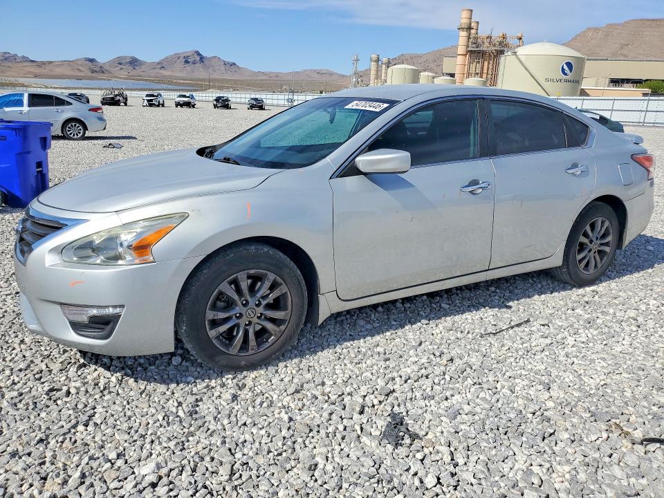 2015 Nissan Altima მანქანა იყიდება აუქციონზე, vin: 1N4AL3APXFC578838, აუქციონის ნომერი: 54703446