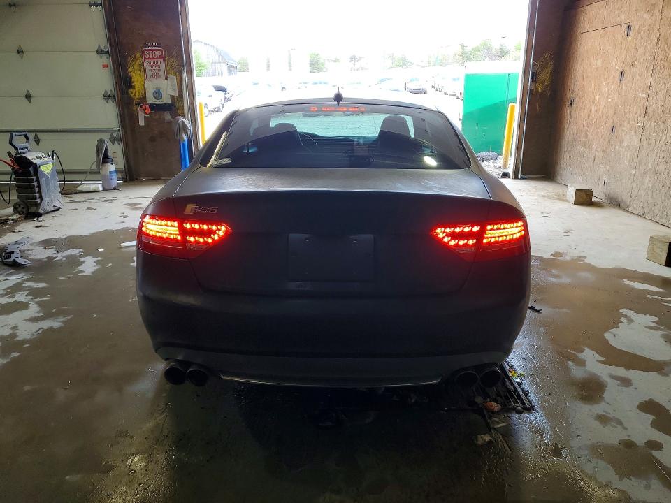 53038046 :رقم المزاد ، WAUGVAFR0AA039515 vin ، 2010 Audi S5 مزاد بيع