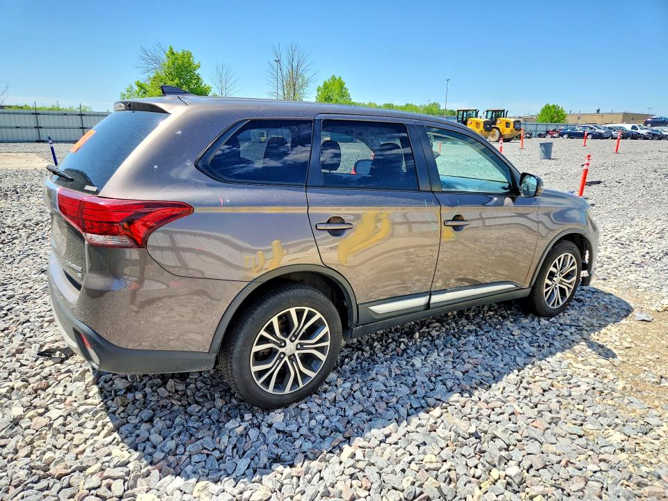Продажа на аукционе авто 2018 Mitsubishi Outlander, vin: JA4AZ3A30JZ013231, номер лота: 54891576
