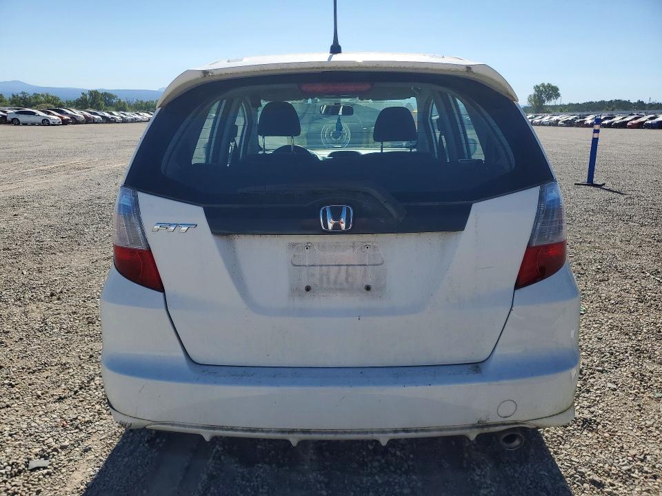 Продажа на аукционе авто 2013 Honda Fit, vin: JHMGE8H5XDC073328, номер лота: 53831706