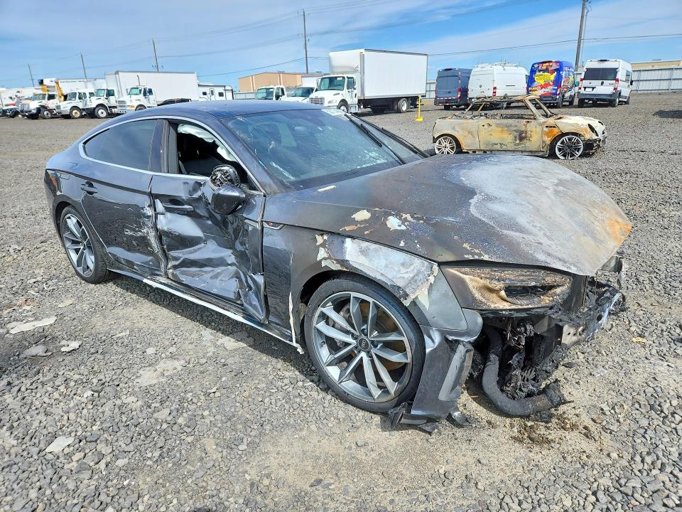 2021 Audi A5 მანქანა იყიდება აუქციონზე, vin: WAUFACF56MA047865, აუქციონის ნომერი: 50774886