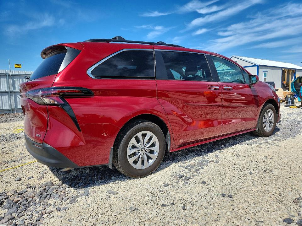 Aukcja sprzedaży 2026 Toyota Sienna, vin: 5TDYRKEC9TS297925, numer aukcji: 52851576