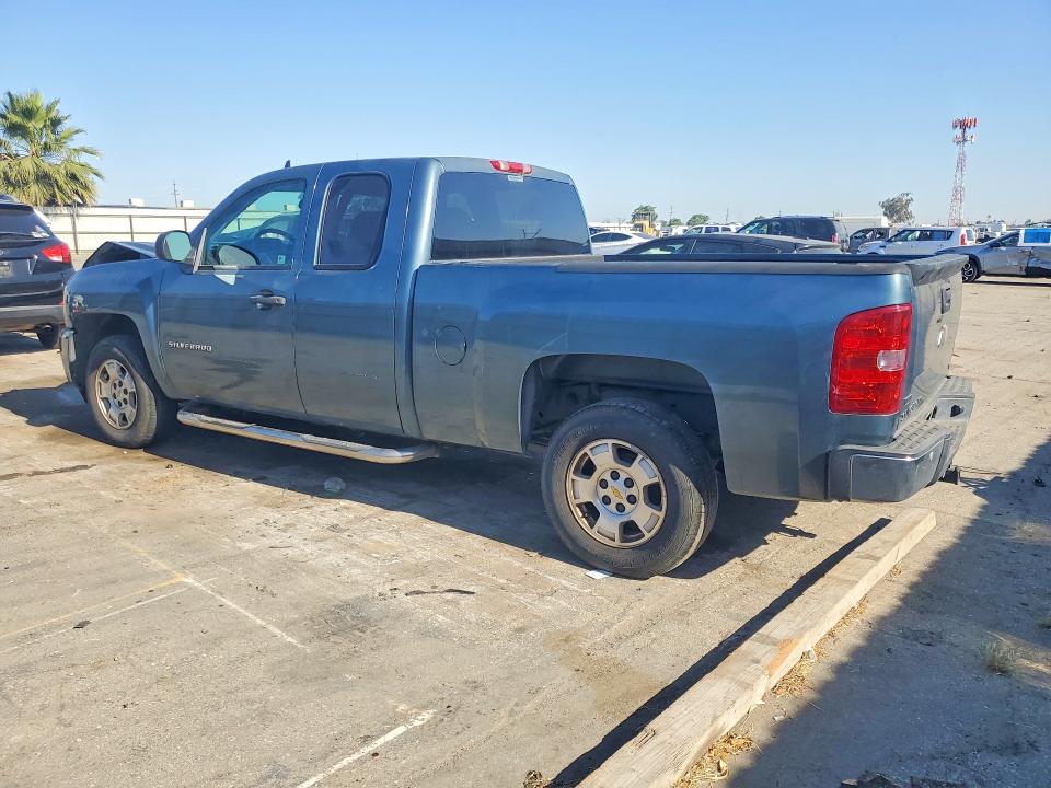 2010 Chevrolet Silverado მანქანა იყიდება აუქციონზე, vin: 1GCSCSE01AZ212052, აუქციონის ნომერი: 54144866
