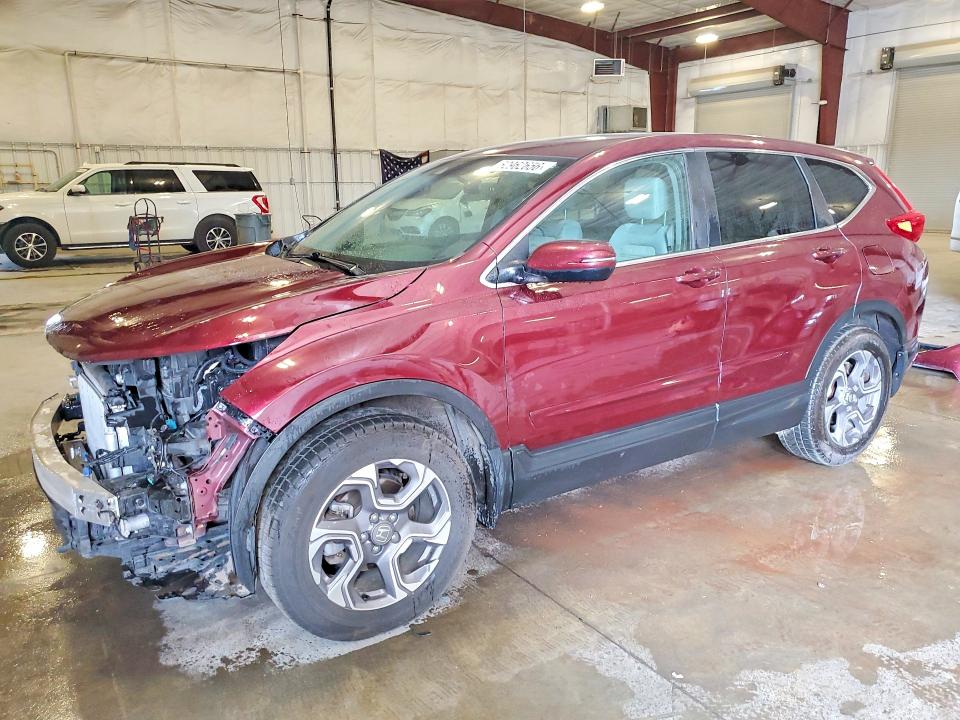 52962656 :رقم المزاد ، 7FARW2H51JE008326 vin ، 2018 Honda Cr-v مزاد بيع