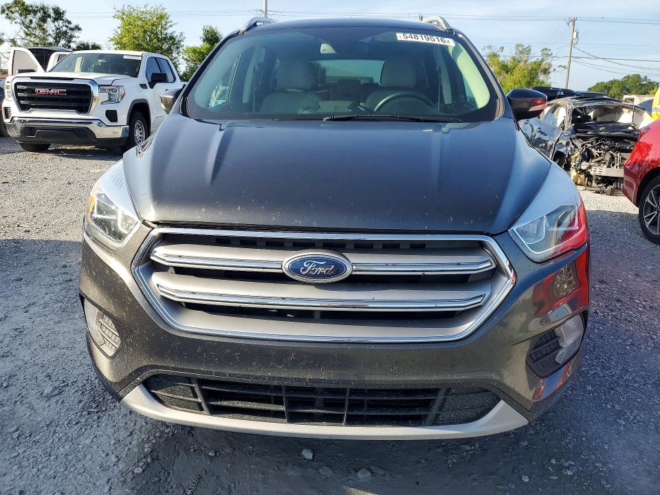 Продажа на аукционе авто 2017 Ford Escape, vin: 1FMCU0JD1HUC37390, номер лота: 54819516