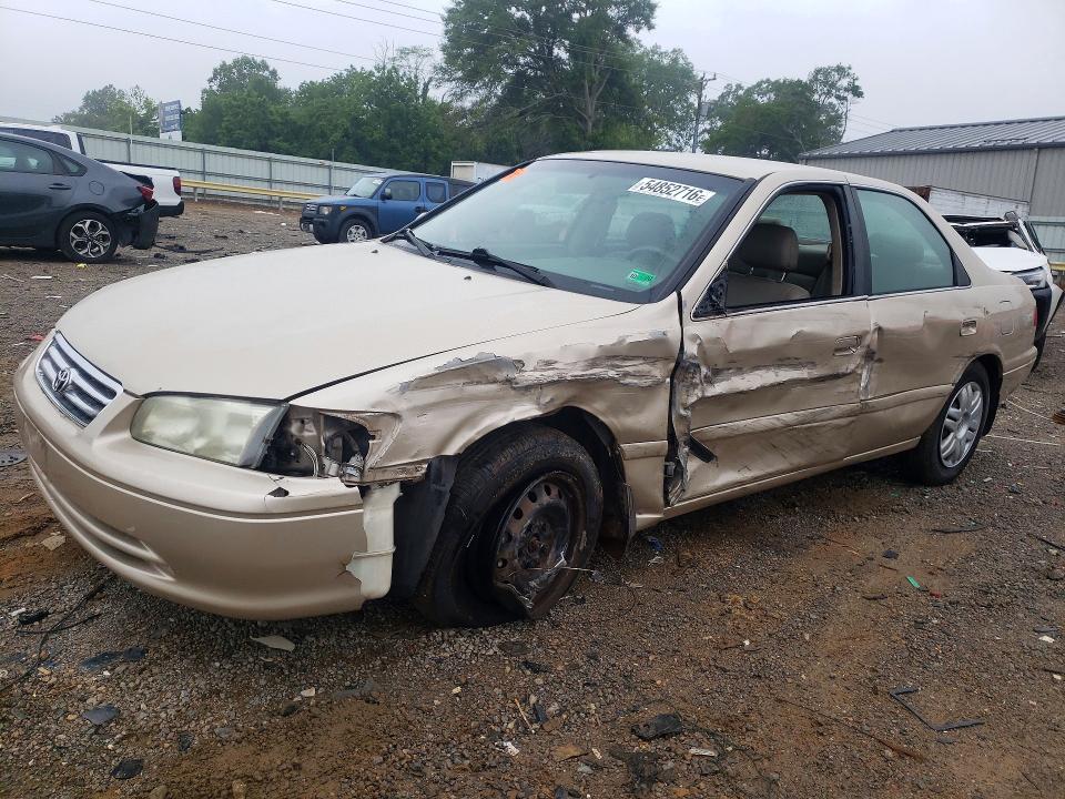 54852716 :رقم المزاد ، 4T1BF22K61U957546 vin ، 2001 Toyota Camry مزاد بيع